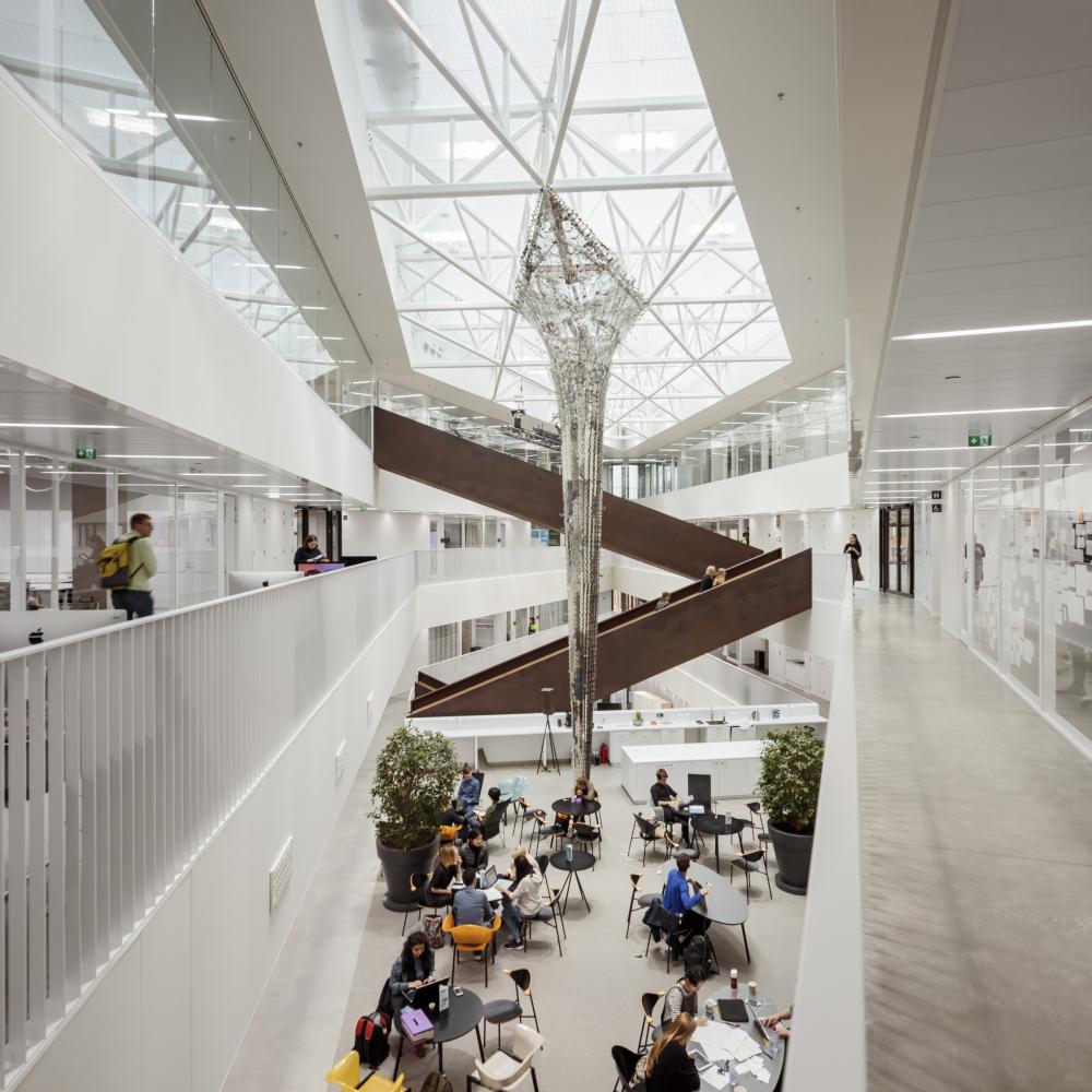 Kreativa processer i centrum för Helsinki Design Week 2024
